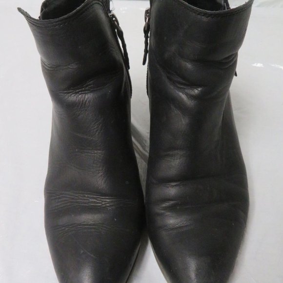 Women's Frye Black 2.5" Block Heel Zip Up 6.5" Tall Ankle Boots, Size‎ 9 - Picture 4 of 6